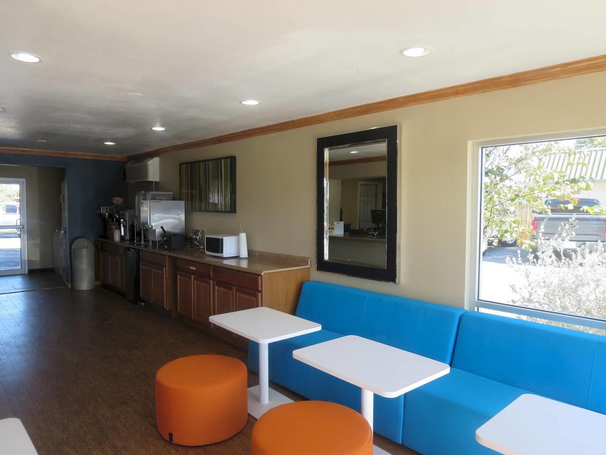Howard Johnson By Wyndham Odessa Tx Exterior photo